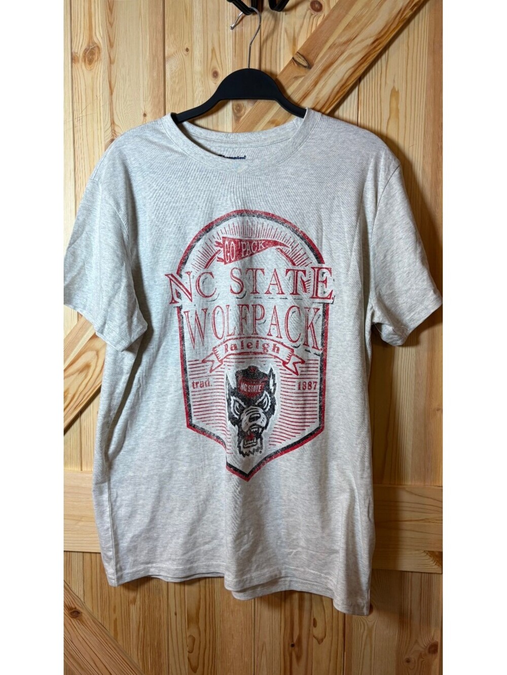 Champion NC State Wolfpack Gray T-Shirt Large NWT